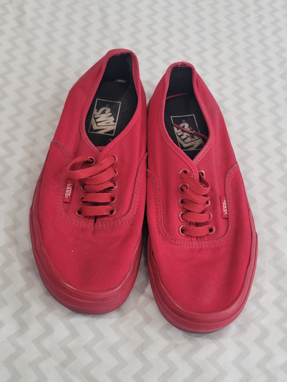 Vans Authentic Primary Mono All Red Canvas Sneakers Men 6.5 Women 8
